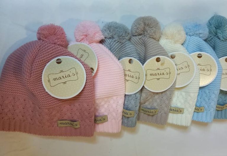 M24.01G-GORRO-BEBE-PUNTO-POMPON-MARIA´S-VALERYKIDS-MODA-INFANTIL-PALENCIA