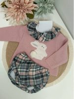 M24.14C-CONJUNTO-BEBE-NINA-PUNTO-POLOLO-CONEJITO-CUADROS-ROSA-MARIA´S-VALERYKIDS-MODA-INFANTIL-PALENCIA